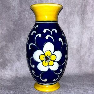 *Vintage* Hand Painted Vase with Flower Design